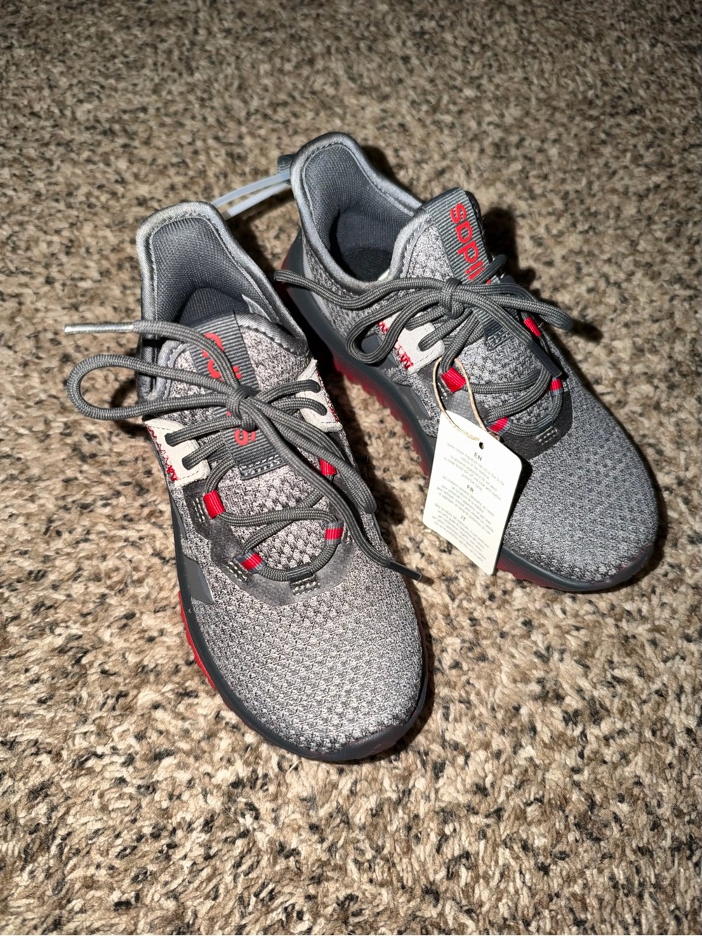 adidas Boy's Kaptir 4.0 size 13K